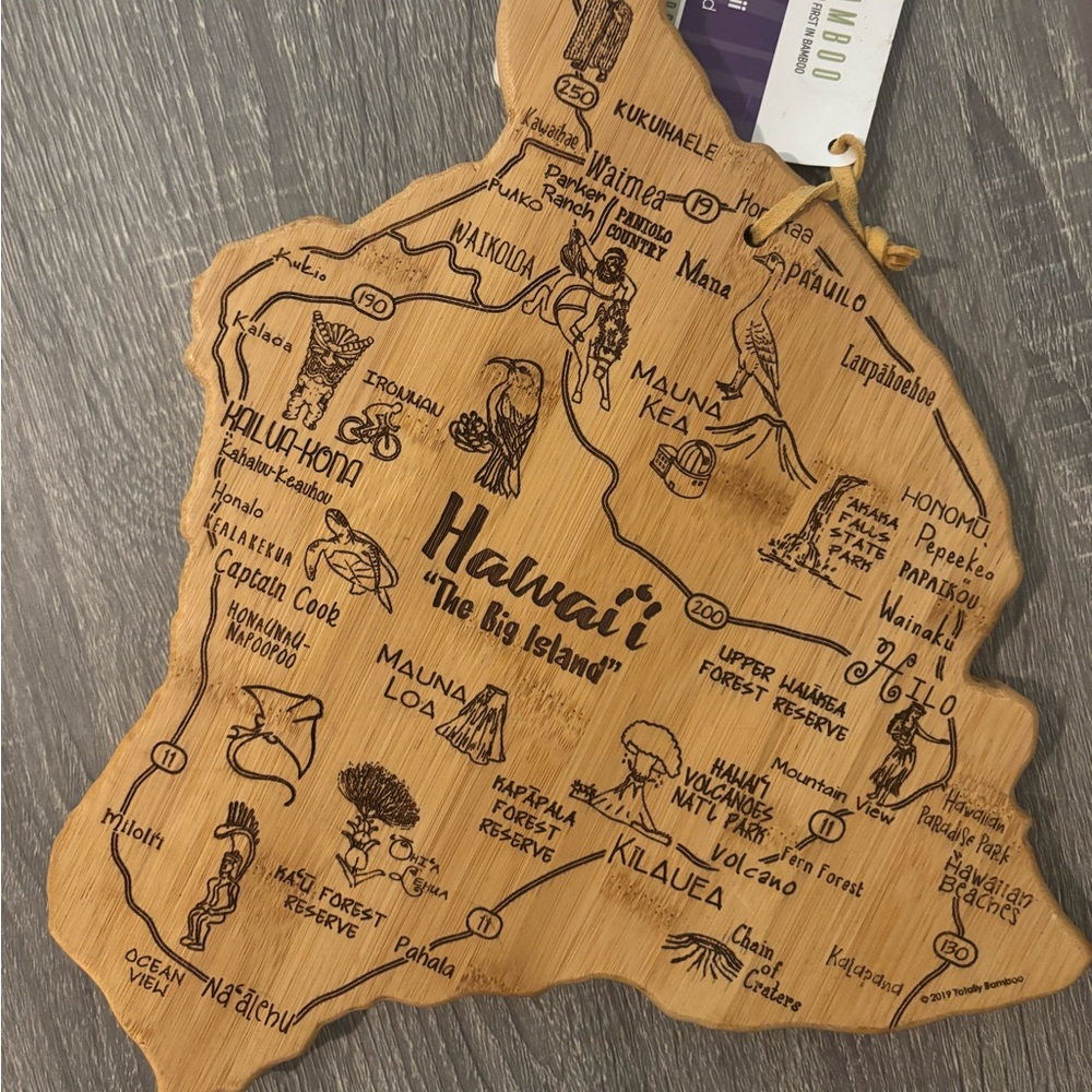 Hawaii Themed Wooden Cutting & Serving Board